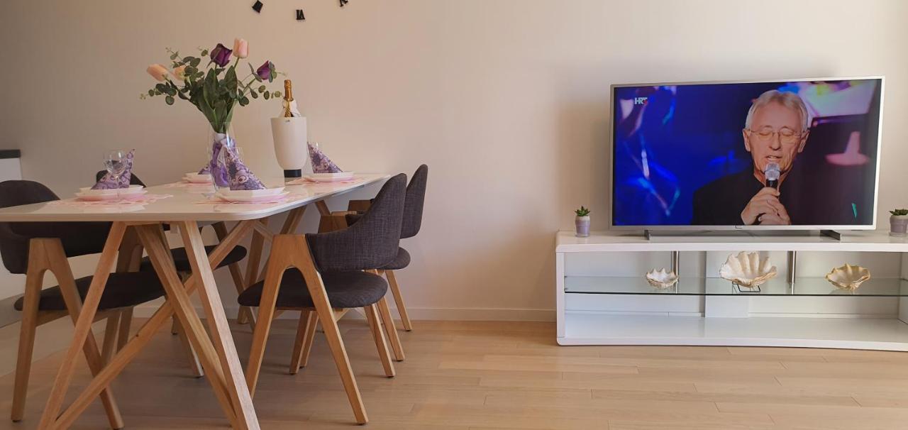 Apartman Galija 1 Zara Esterno foto
