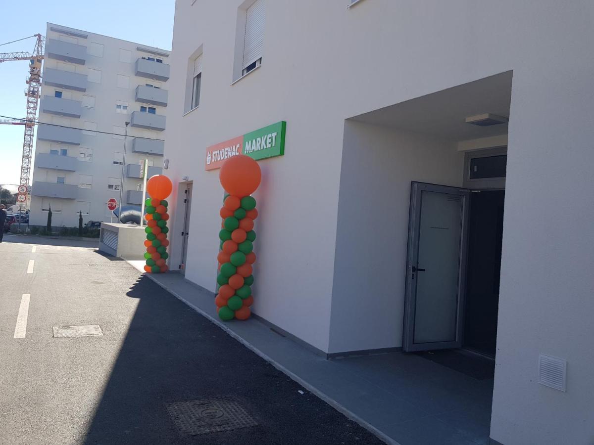 Apartman Galija 1 Zara Esterno foto
